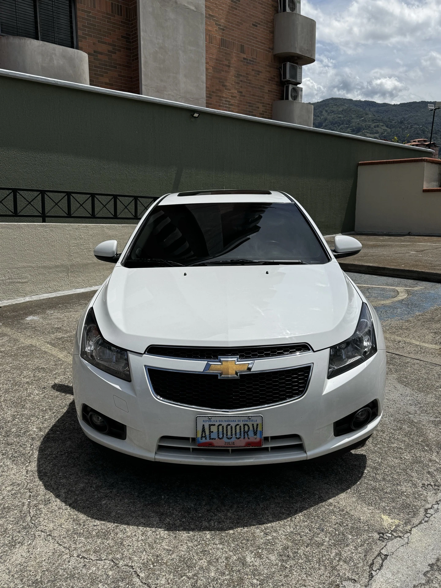 2013 Chevrolet Cruze — photo 3