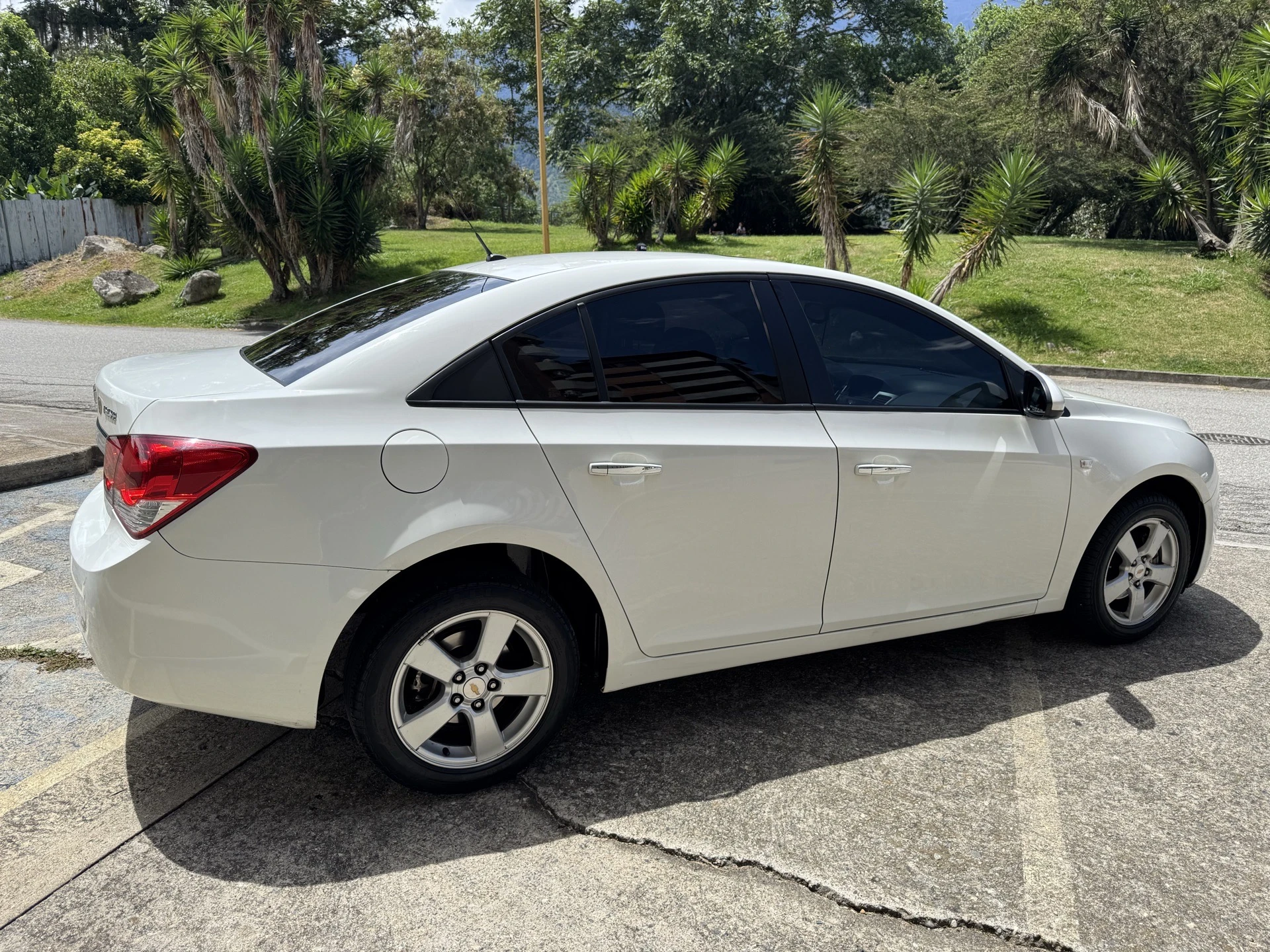 2013 Chevrolet Cruze — photo 5
