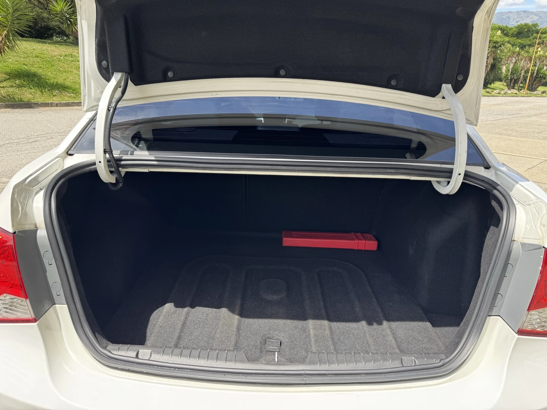 2013 Chevrolet Cruze — photo 8