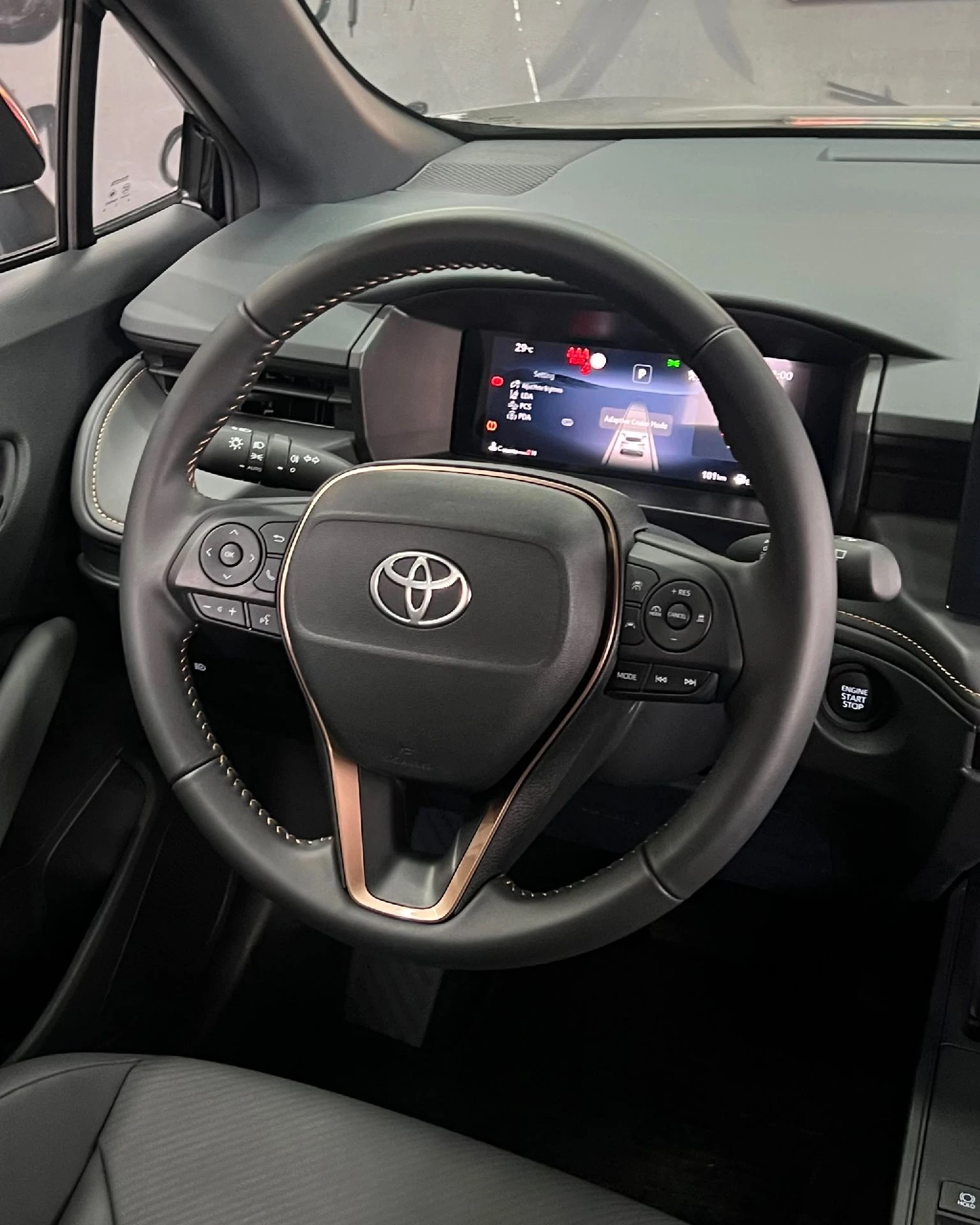 2025 Toyota Corolla Cross Elite 2.0 — photo 8