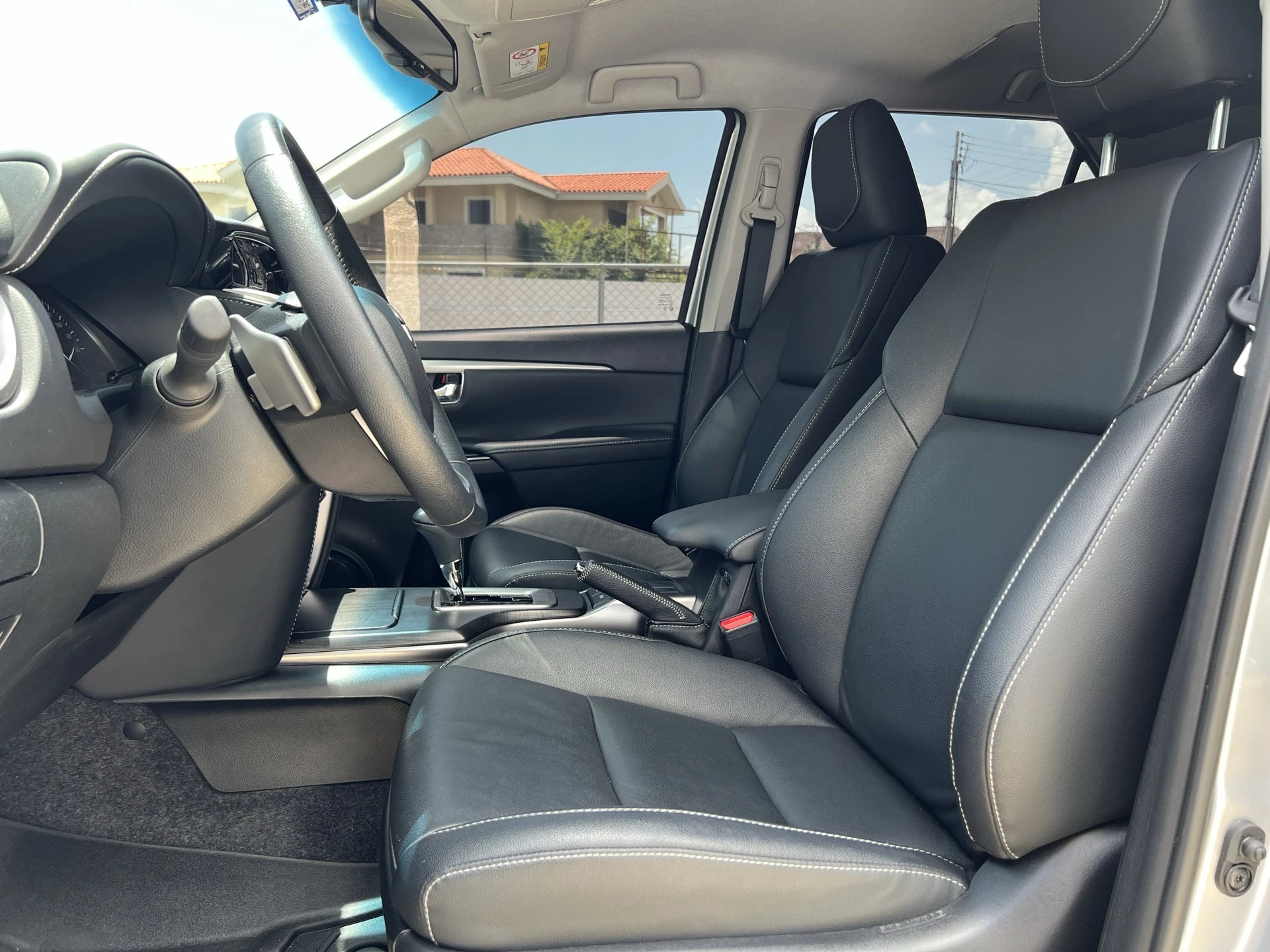 2025 Toyota Fortuner — photo 13