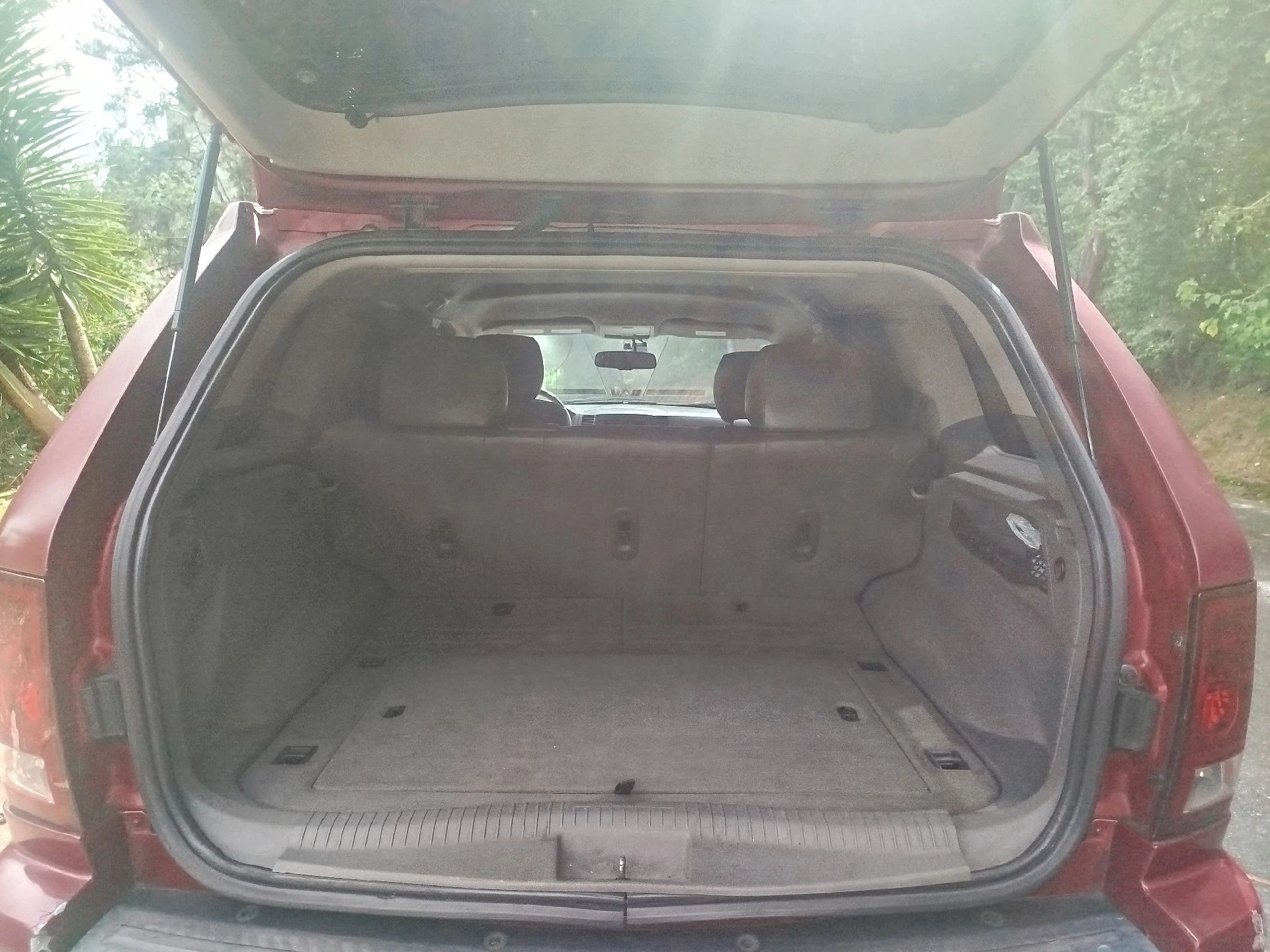 2007 Jeep Grand Cherokee Limited — photo 16
