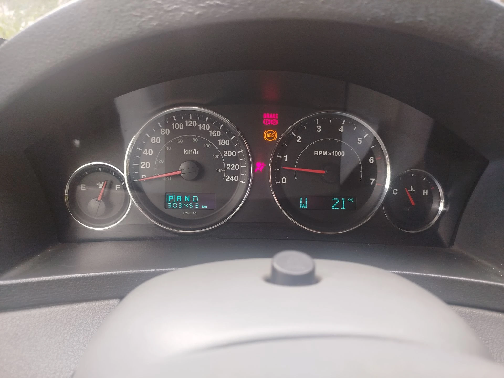 2007 Jeep Grand Cherokee Limited — photo 18