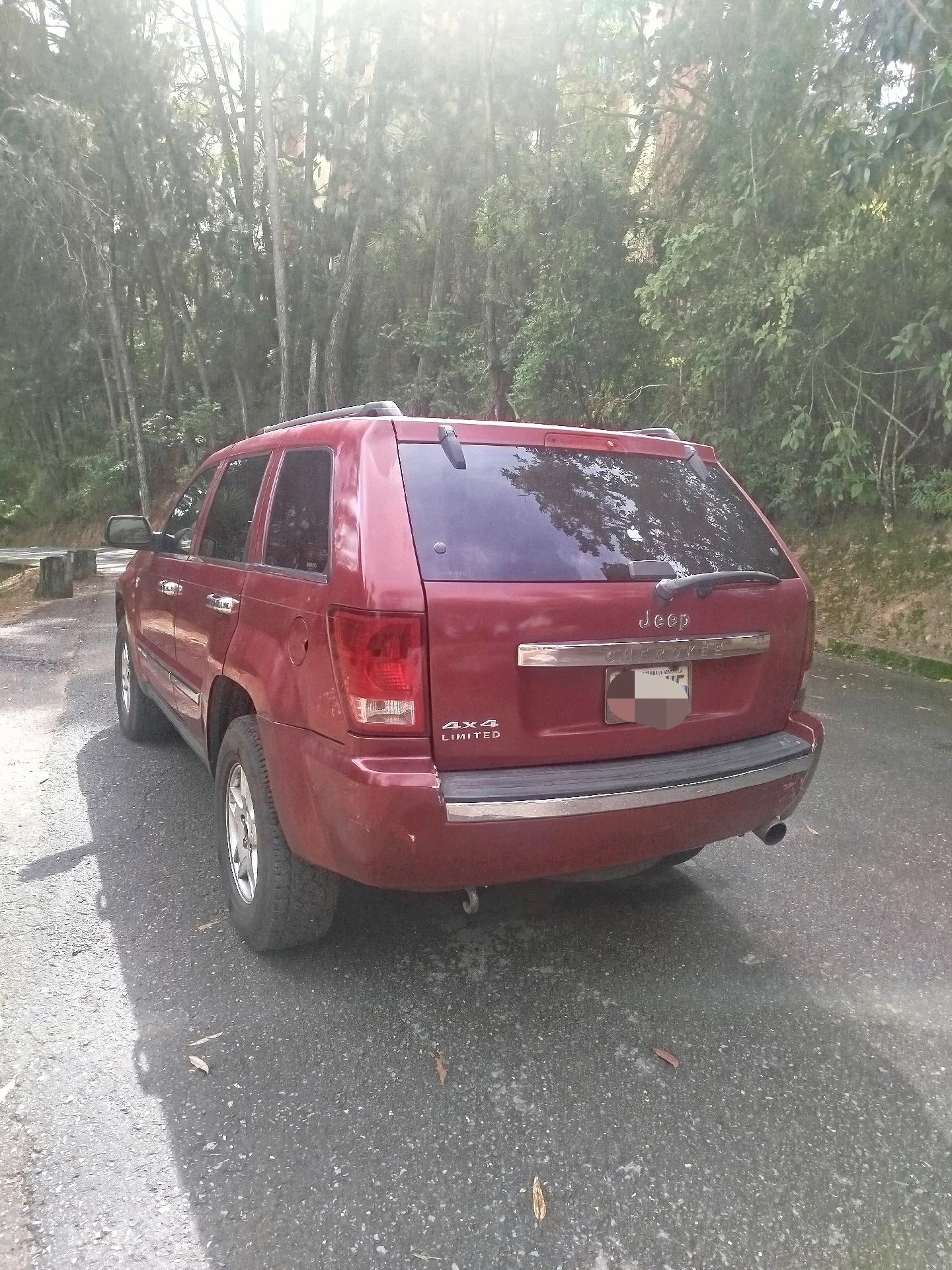2007 Jeep Grand Cherokee Limited — photo 42