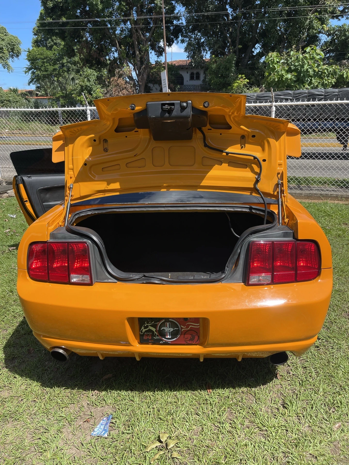 2007 Ford Mustang GT — photo 9