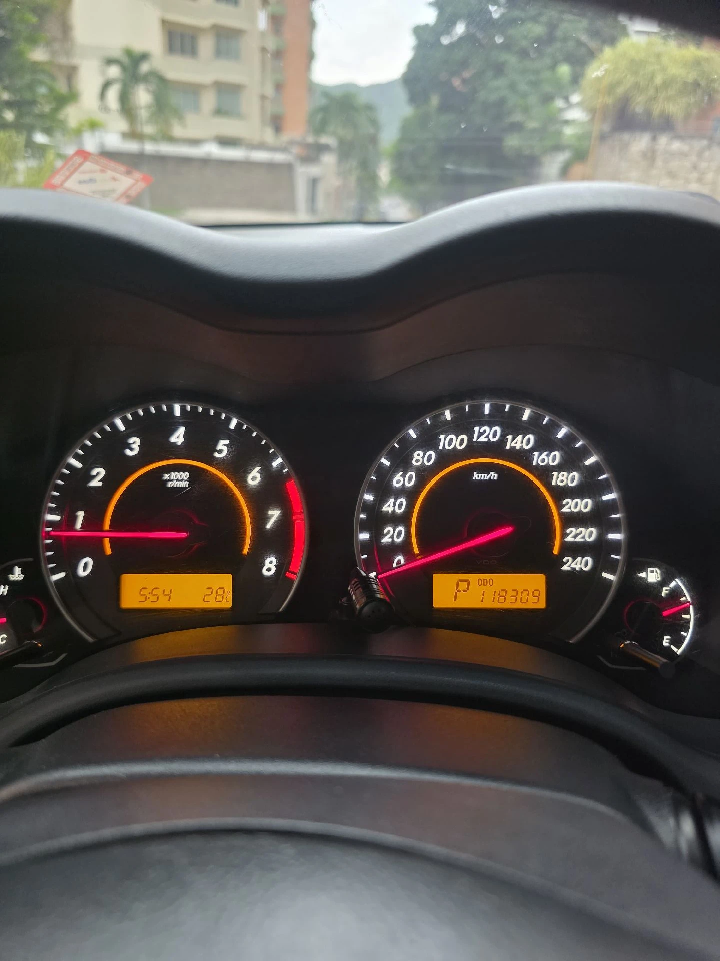 2014 Toyota Corolla GLI — photo 3