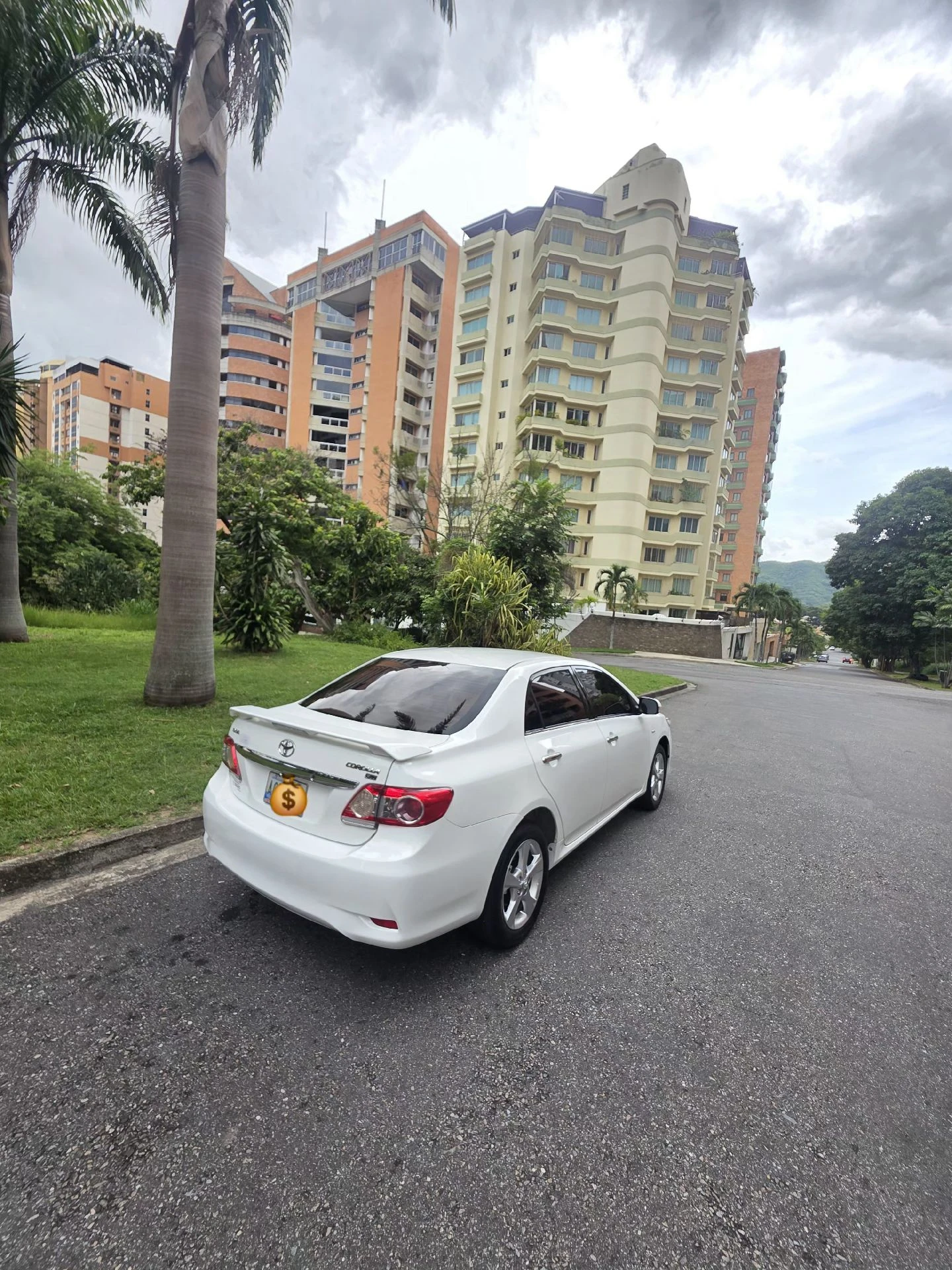 2014 Toyota Corolla GLI — photo 12