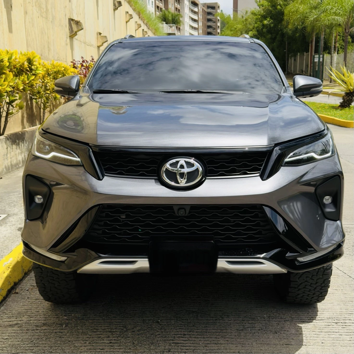 2025 Toyota Fortuner 4.0 SW4 Toyota de Venezuela — photo 6