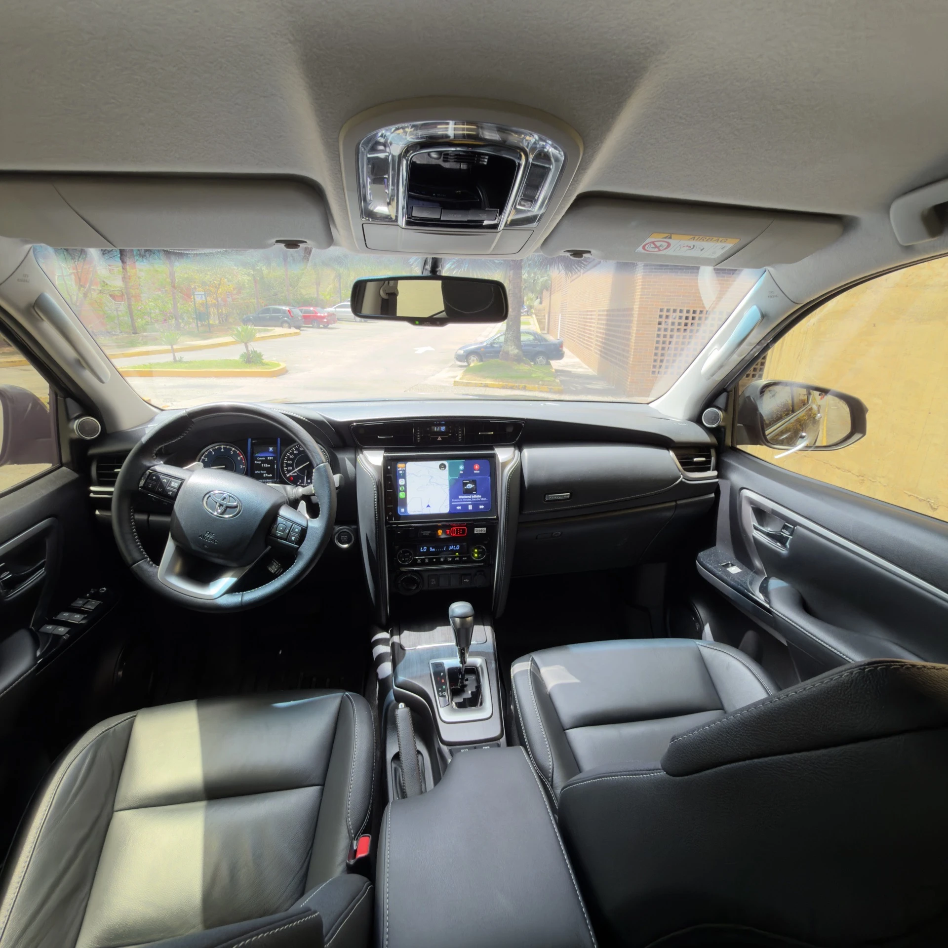 2025 Toyota Fortuner 4.0 SW4 Toyota de Venezuela — photo 8