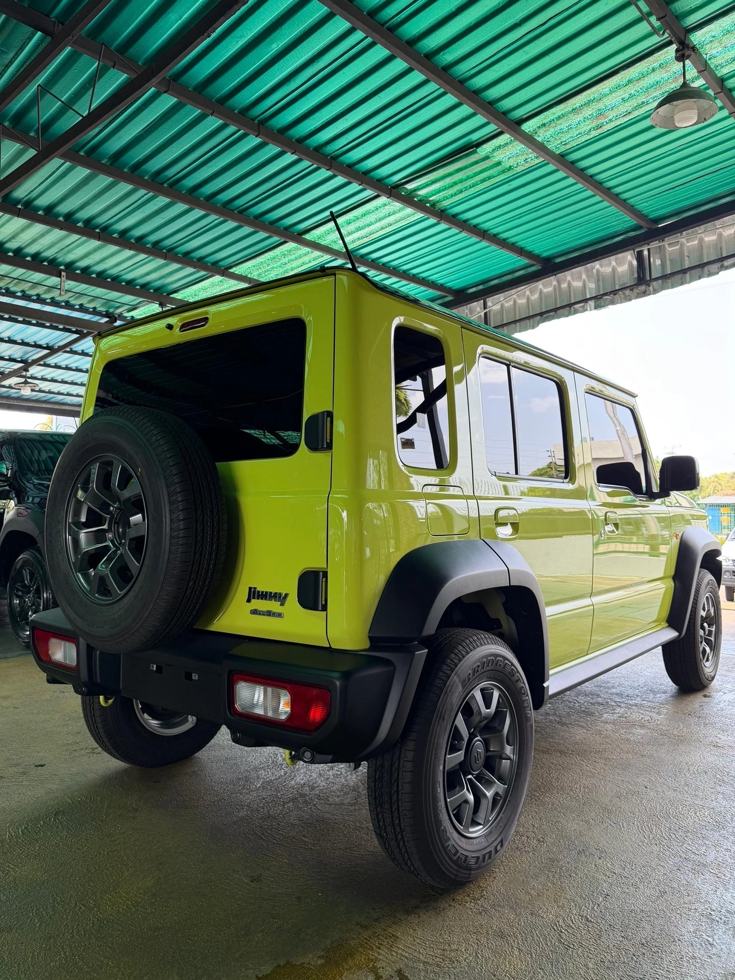 2025 Suzuki Jimny — photo 4