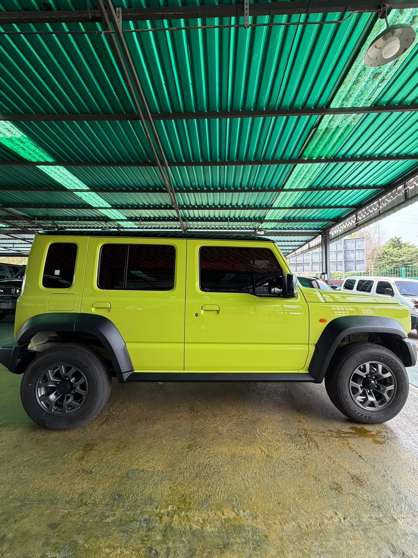 2025 Suzuki Jimny — photo 5