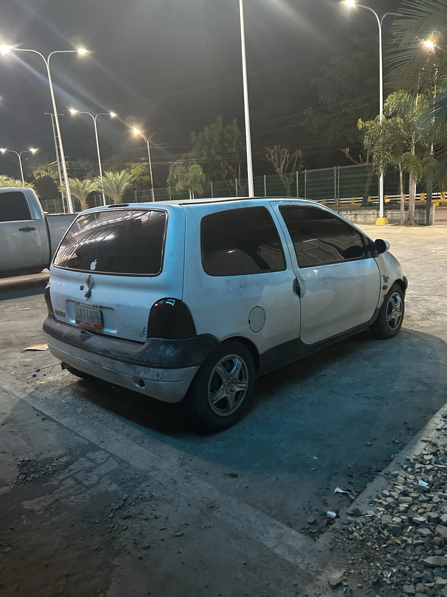 2000 Renault Twingo 8V — photo 8