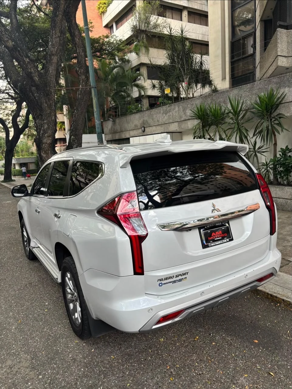 2020 Mitsubishi Pajero Sport — photo 11
