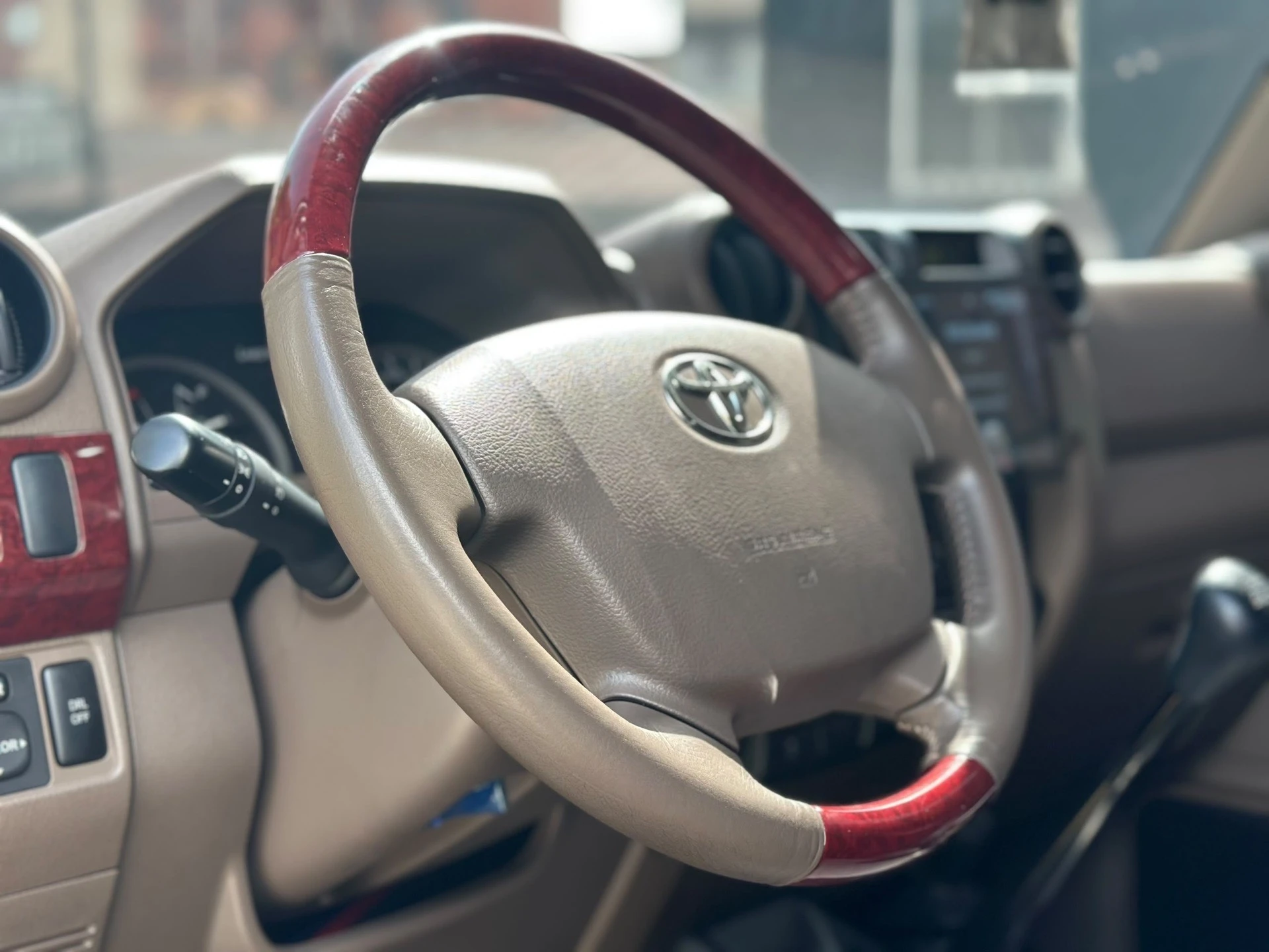 2021 Toyota Land Cruiser 70th anniversary — photo 6