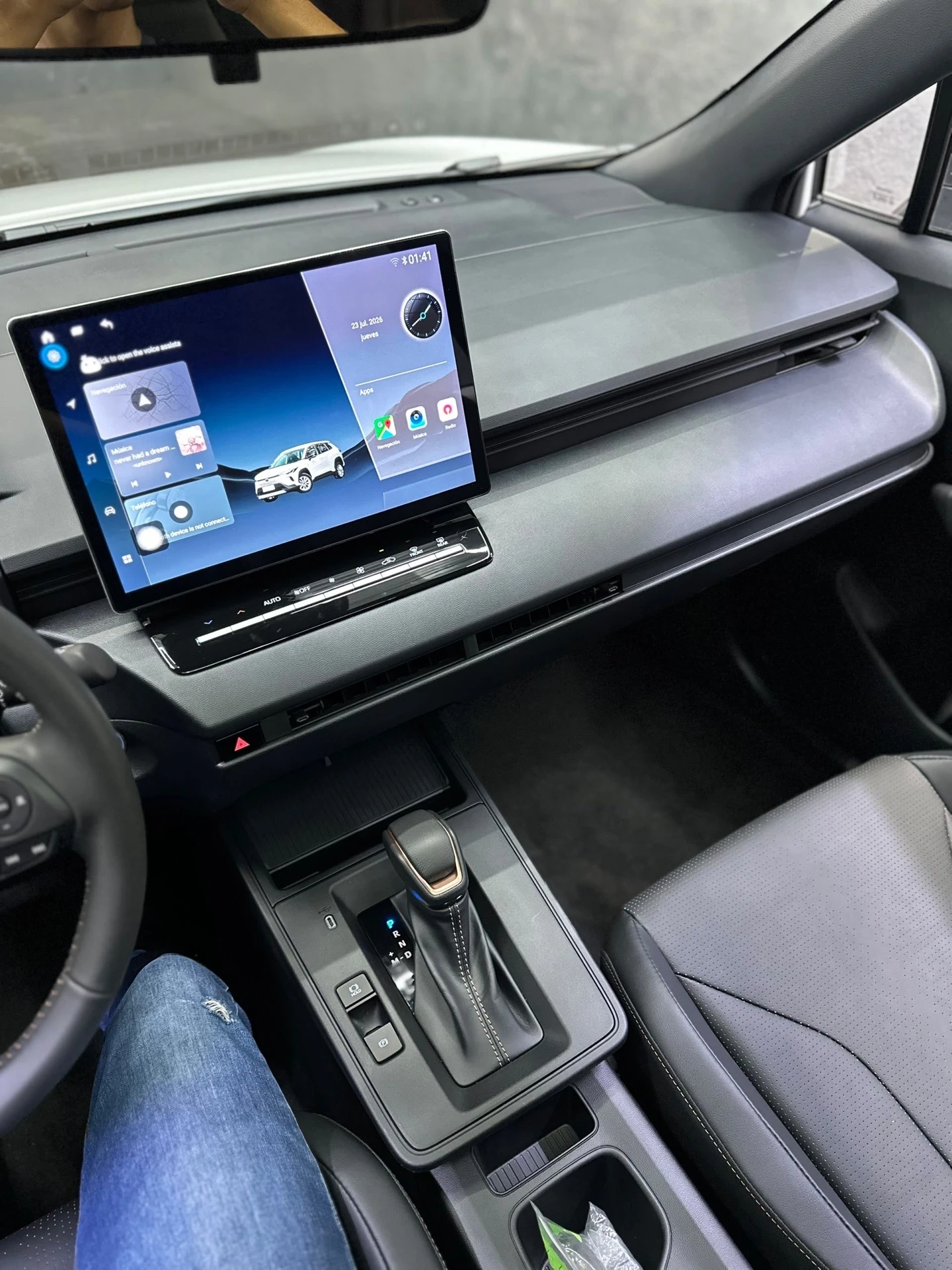 2026 Toyota Corolla Cross Élite — photo 6