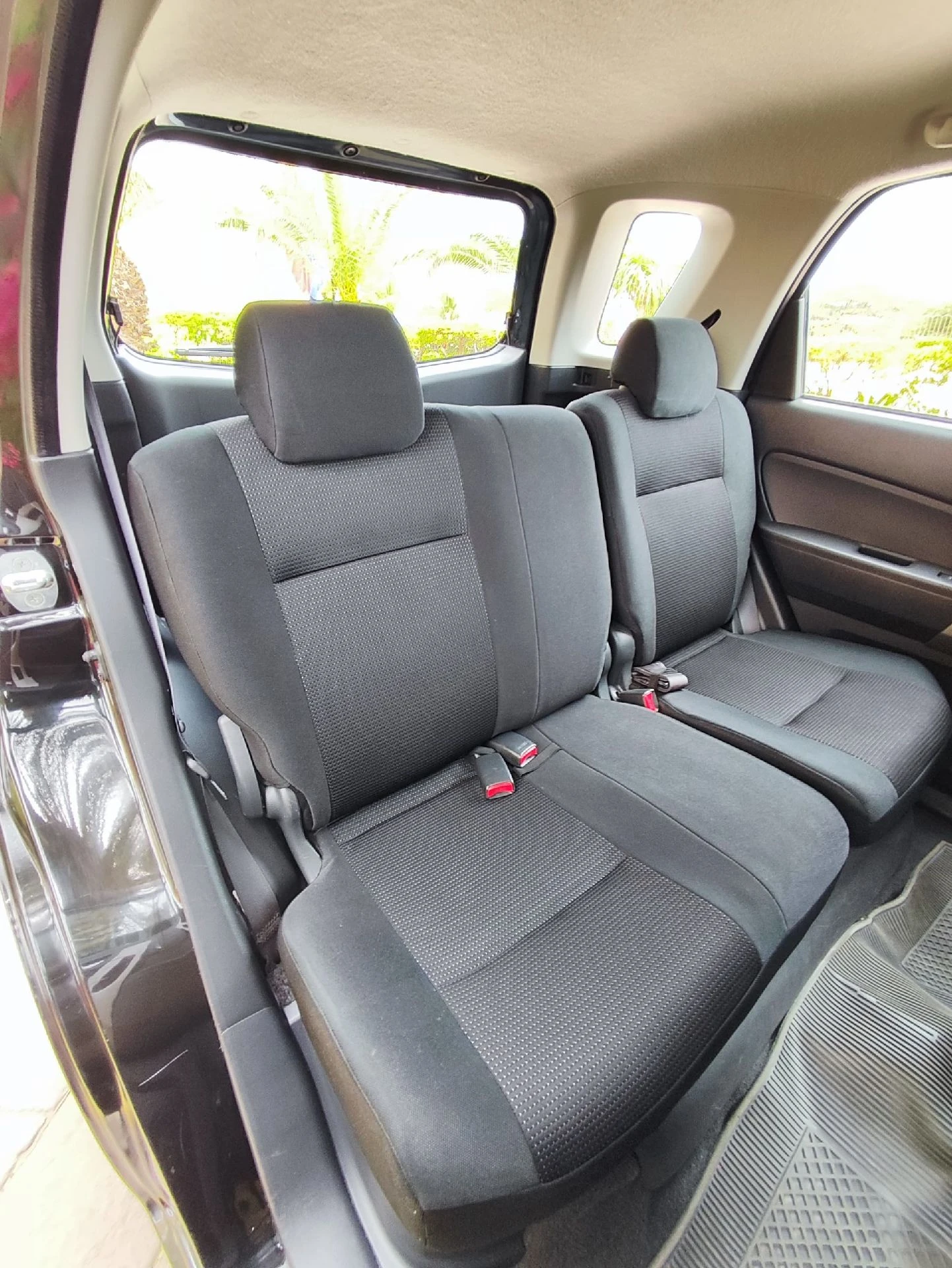 2013 Daihatsu Terios — photo 19