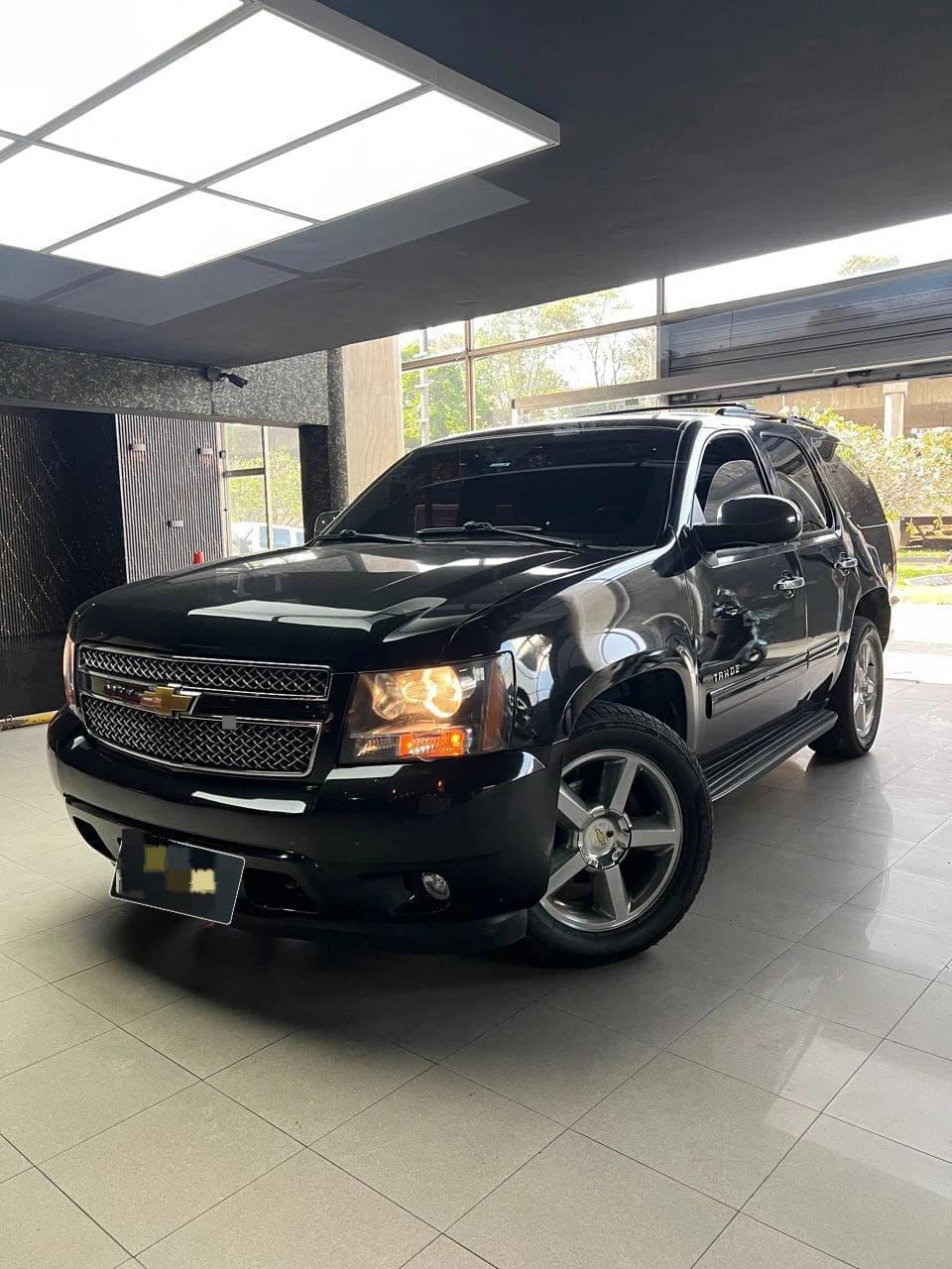 2013 Chevrolet Tahoe Ltz — photo 4