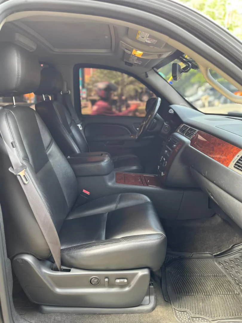 2013 Chevrolet Tahoe Ltz — photo 6