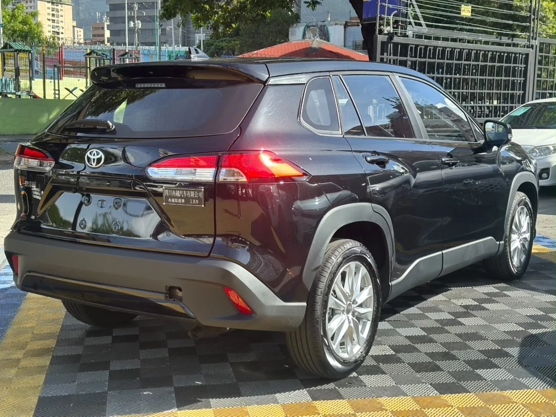 2026 Toyota Corolla Cross — photo 6