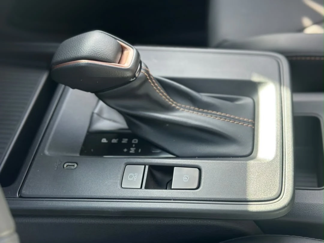 2026 Toyota Corolla Cross — photo 10