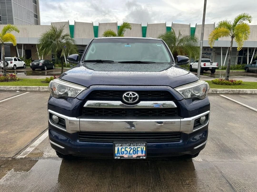 2016 Toyota 4Runner Limited 4x4 — photo 2