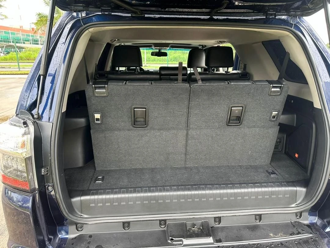 2016 Toyota 4Runner Limited 4x4 — photo 9