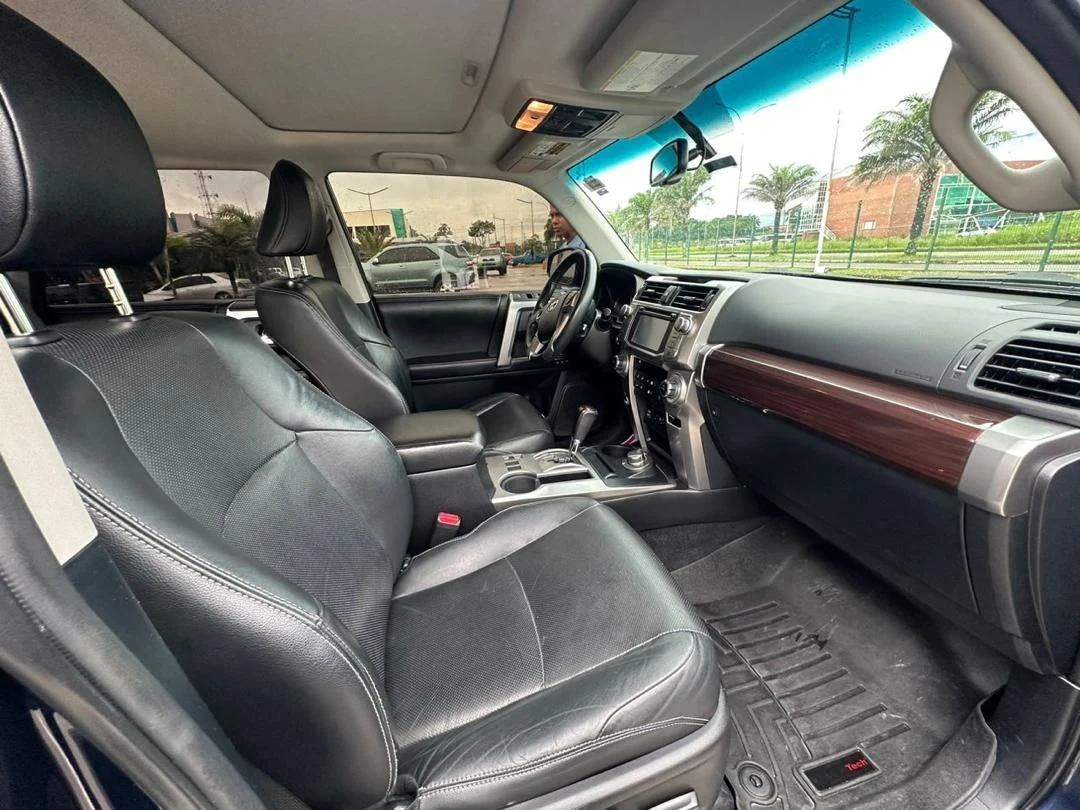 2016 Toyota 4Runner Limited 4x4 — photo 10