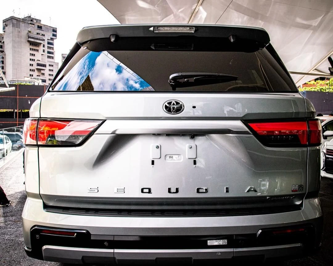 2026 Toyota Sequoia Captsone — photo 2
