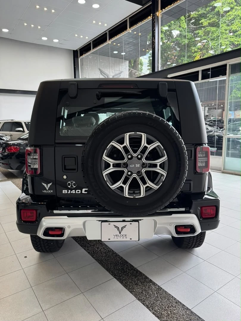 2025 BAIC BJ40 C — photo 10