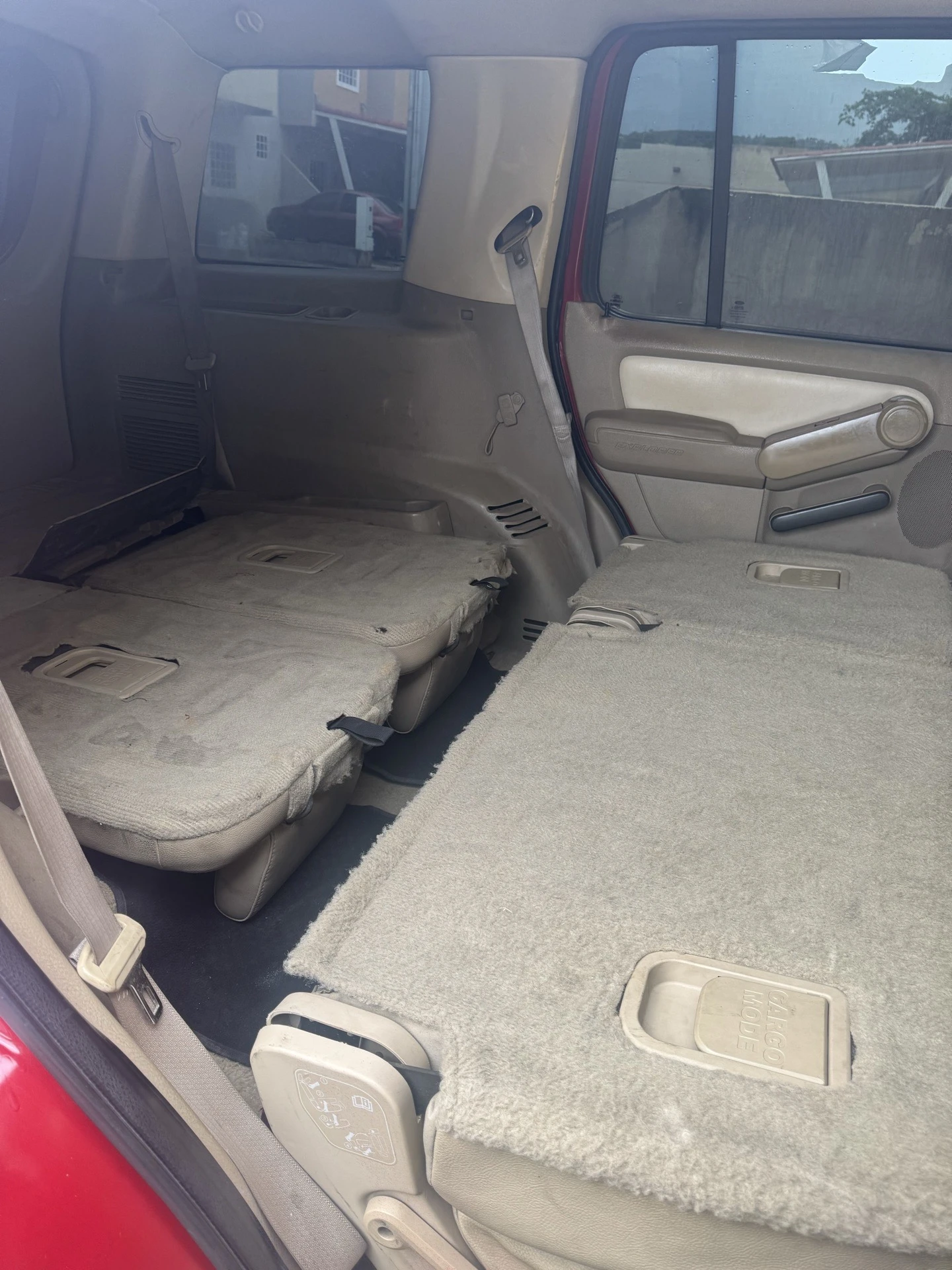 2009 Ford Explorer Eddie Bauer — photo 10