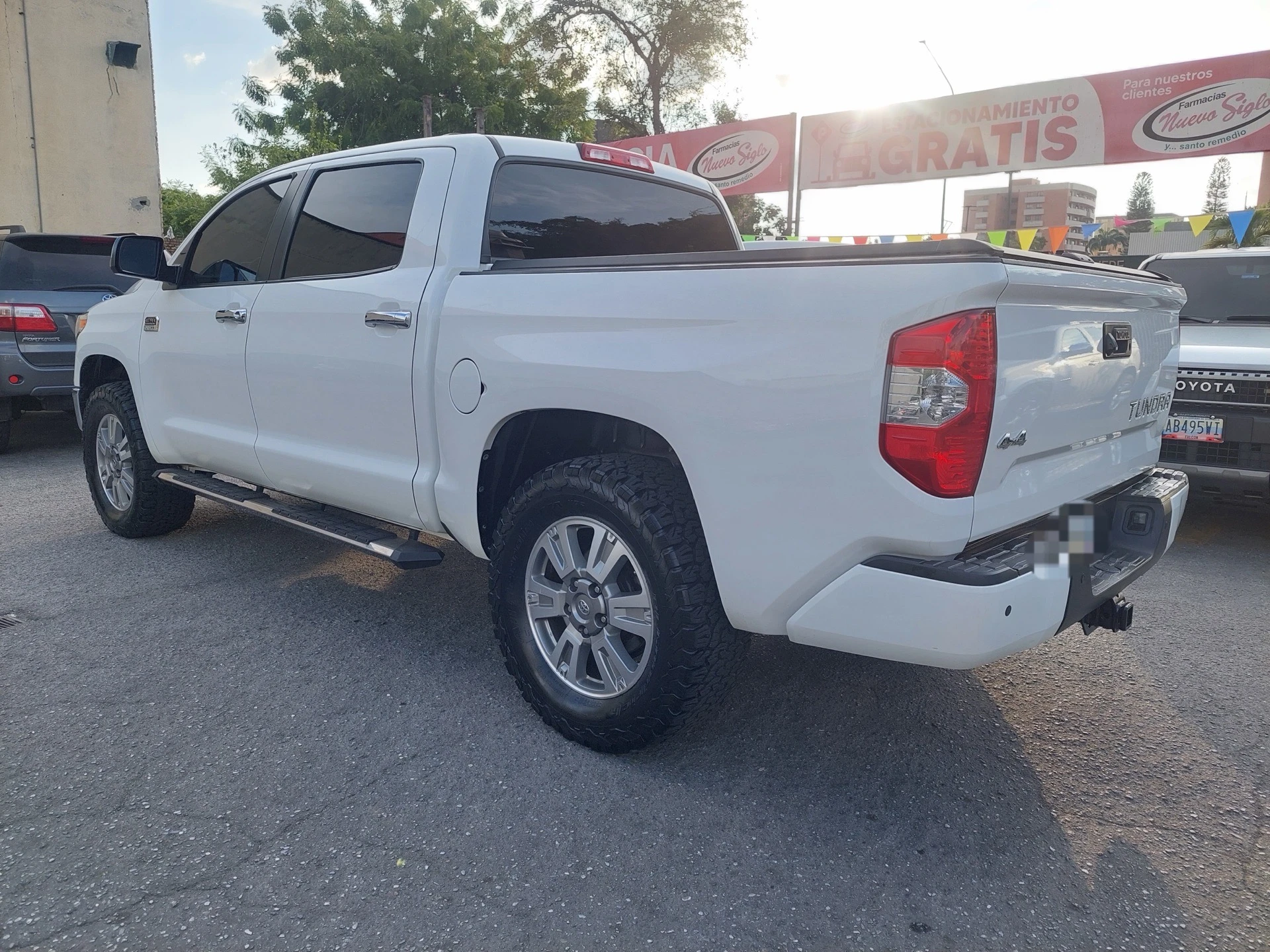 2016 Toyota Tundra 1794 — photo 6