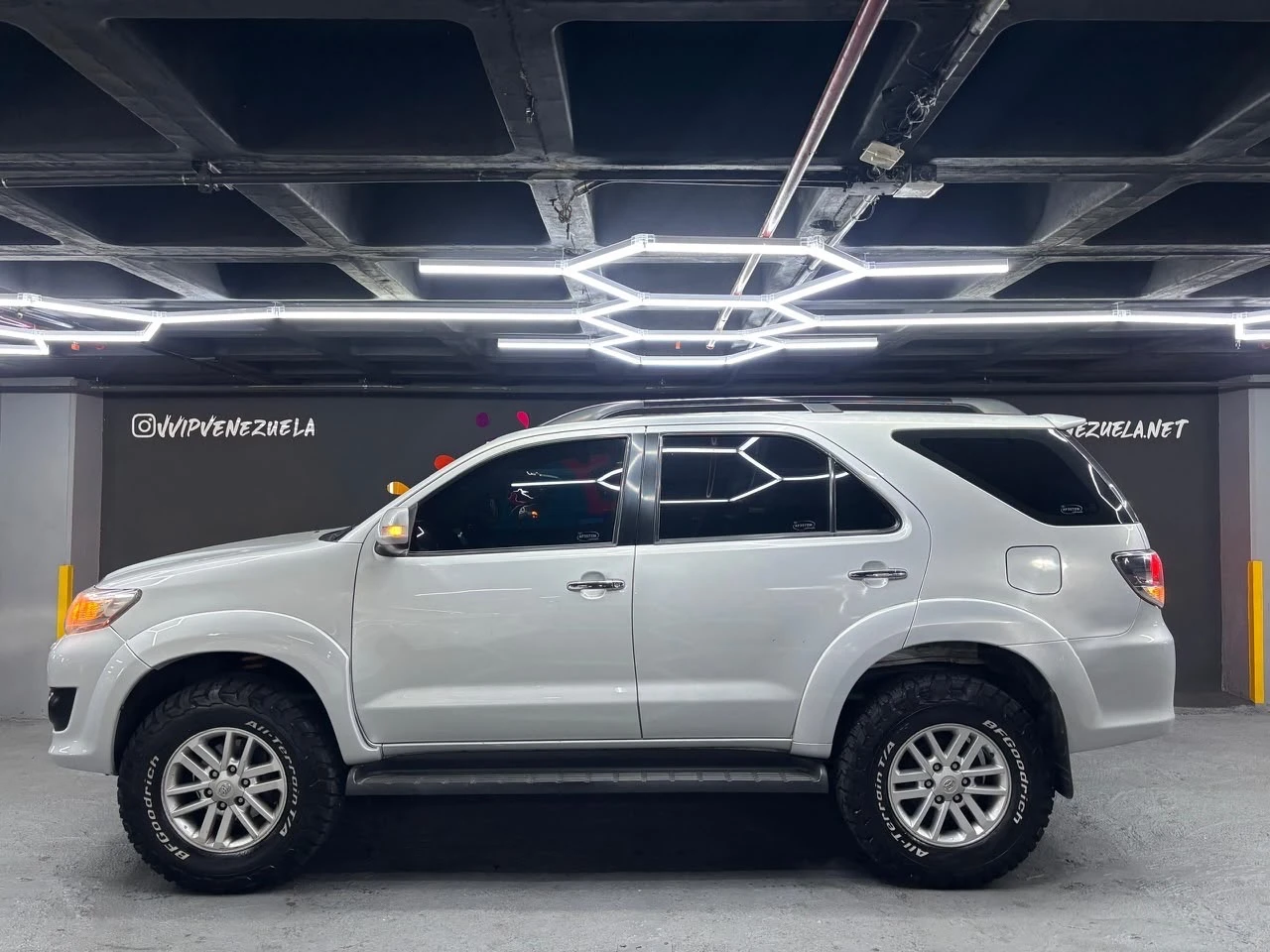 2015 Toyota Fortuner 4x4 — photo 5