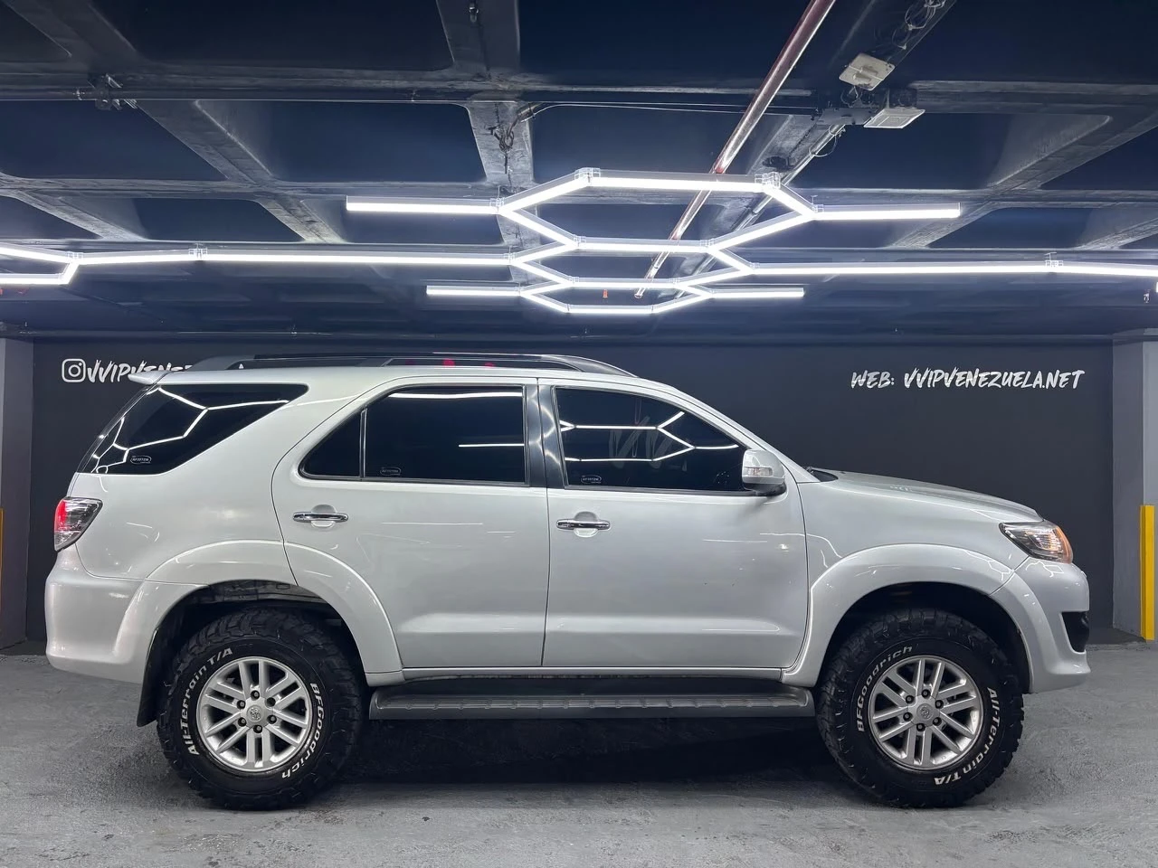 2015 Toyota Fortuner 4x4 — photo 6
