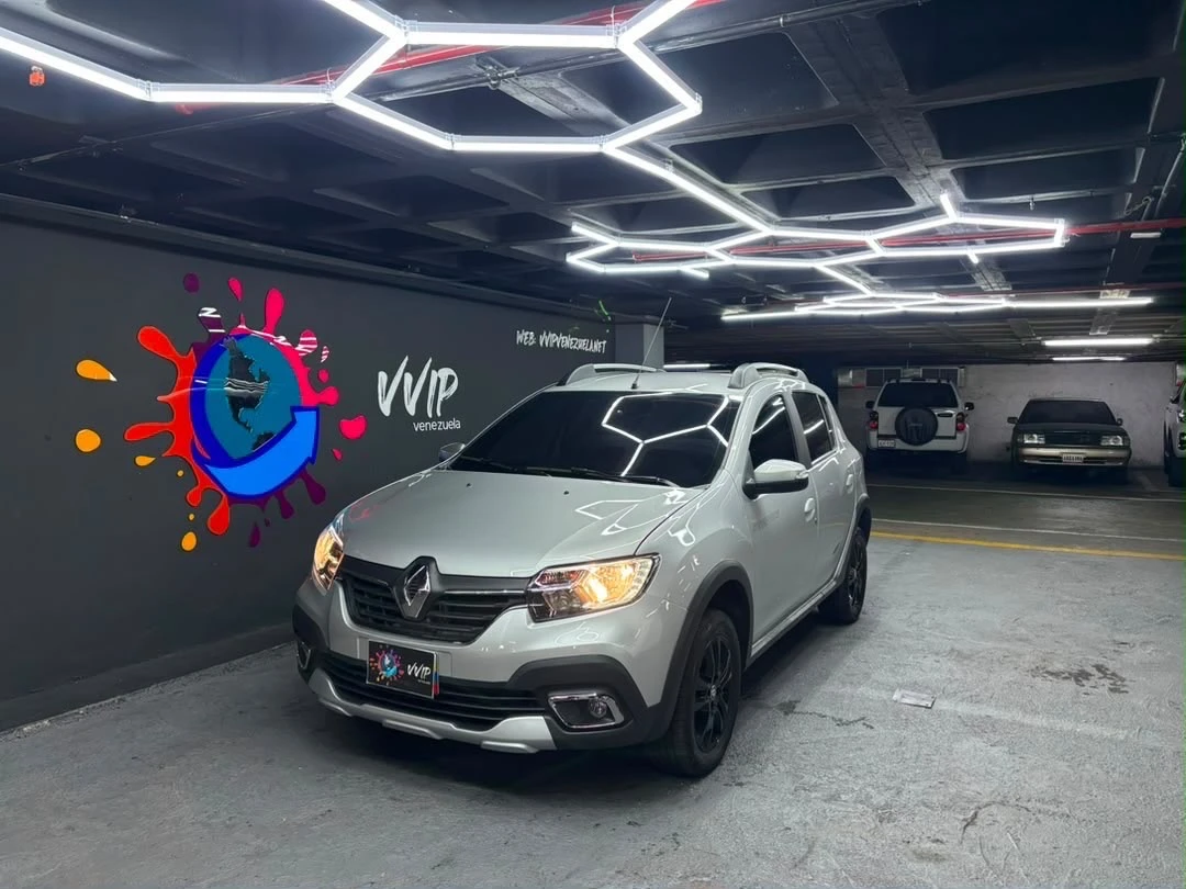 2026 Renault Stepway — photo 2