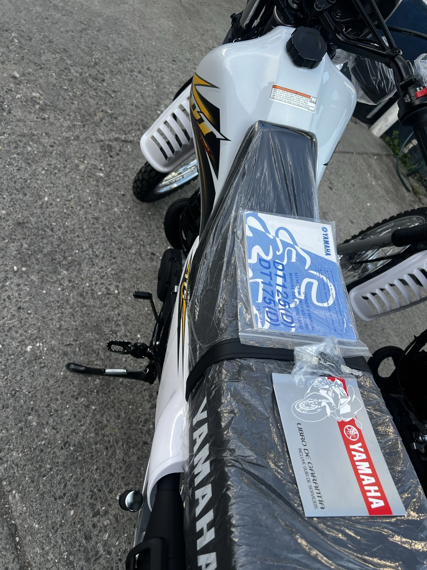2026 Yamaha DT 175 — photo 5