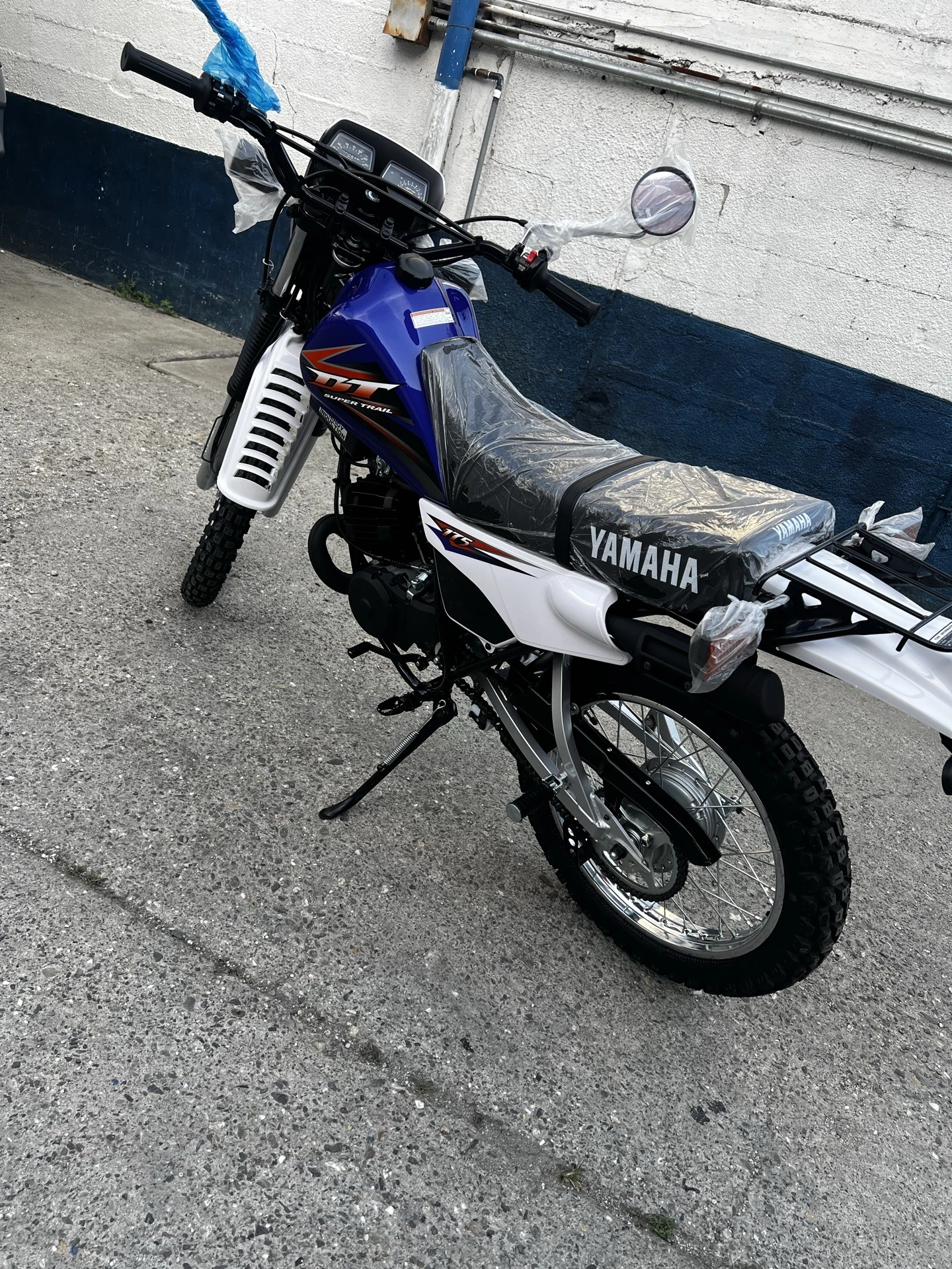 2026 Yamaha DT 175 — foto 5