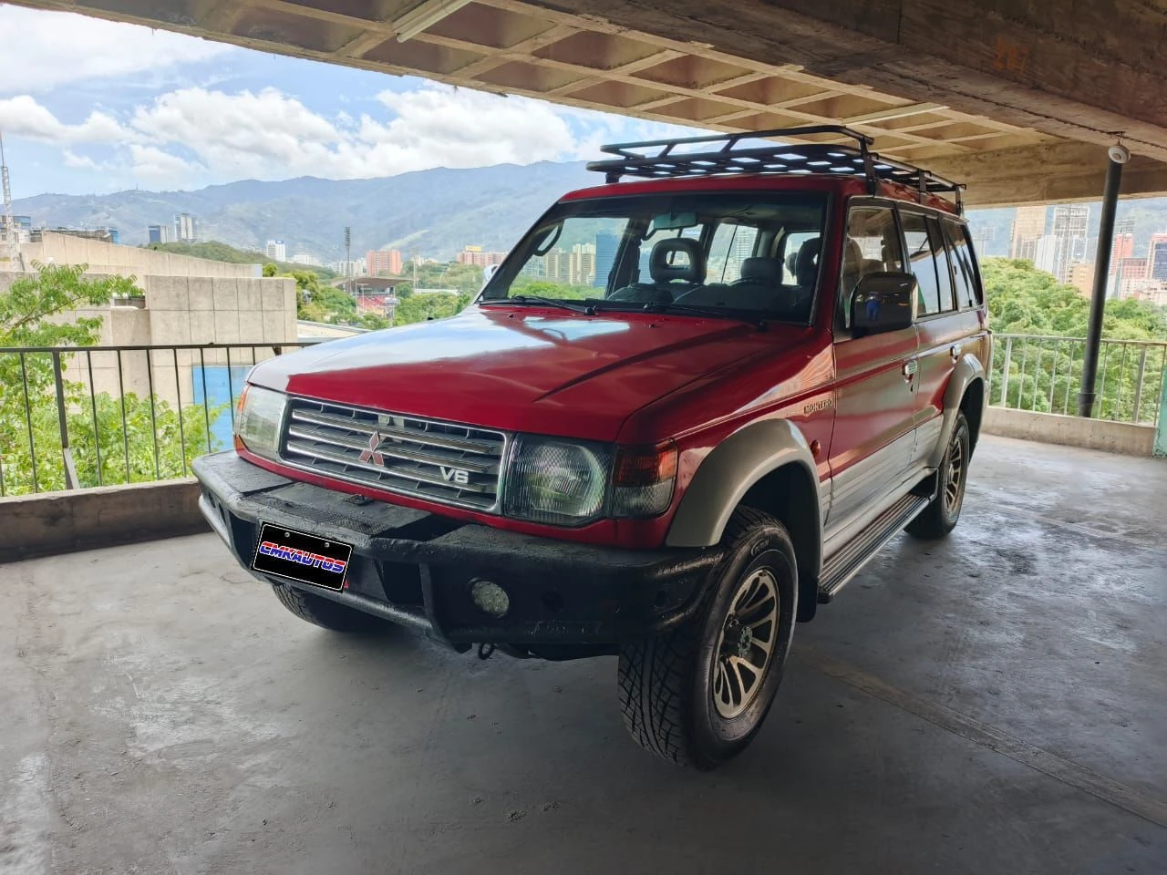1993 Mitsubishi Montero Montero — photo 2