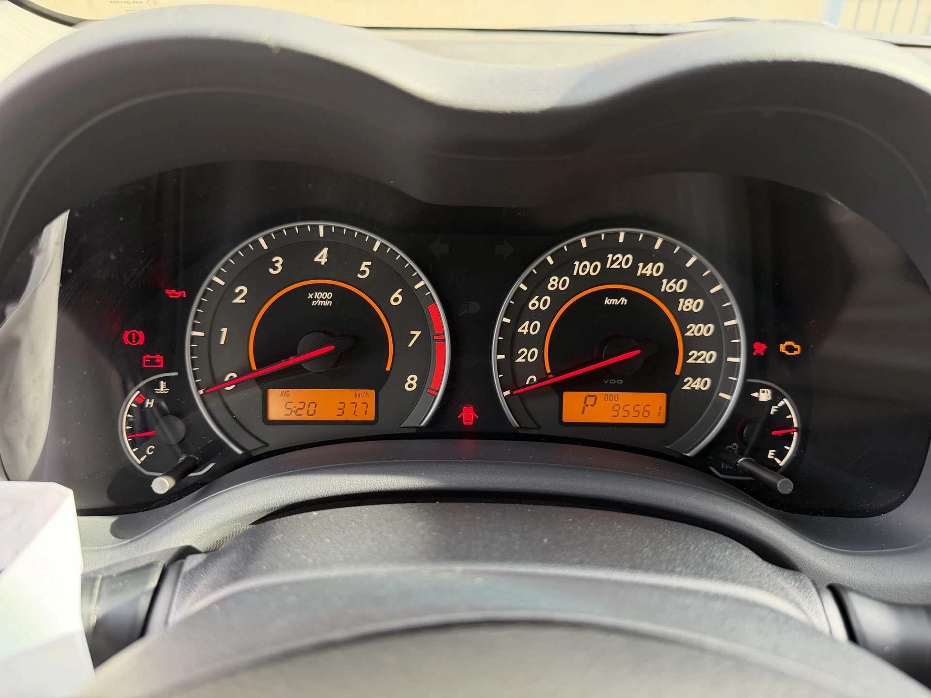 2013 Toyota Corolla GLI — photo 14