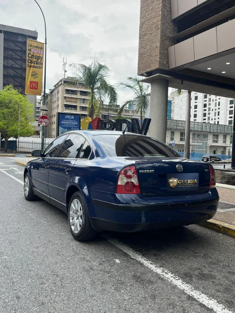 2002 Volkswagen Passat 1.8 Turbo — photo 12