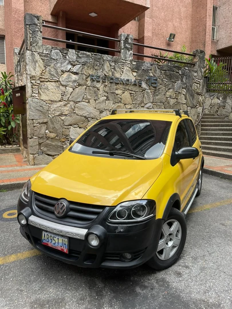2008 Volkswagen CrossFox — photo 3