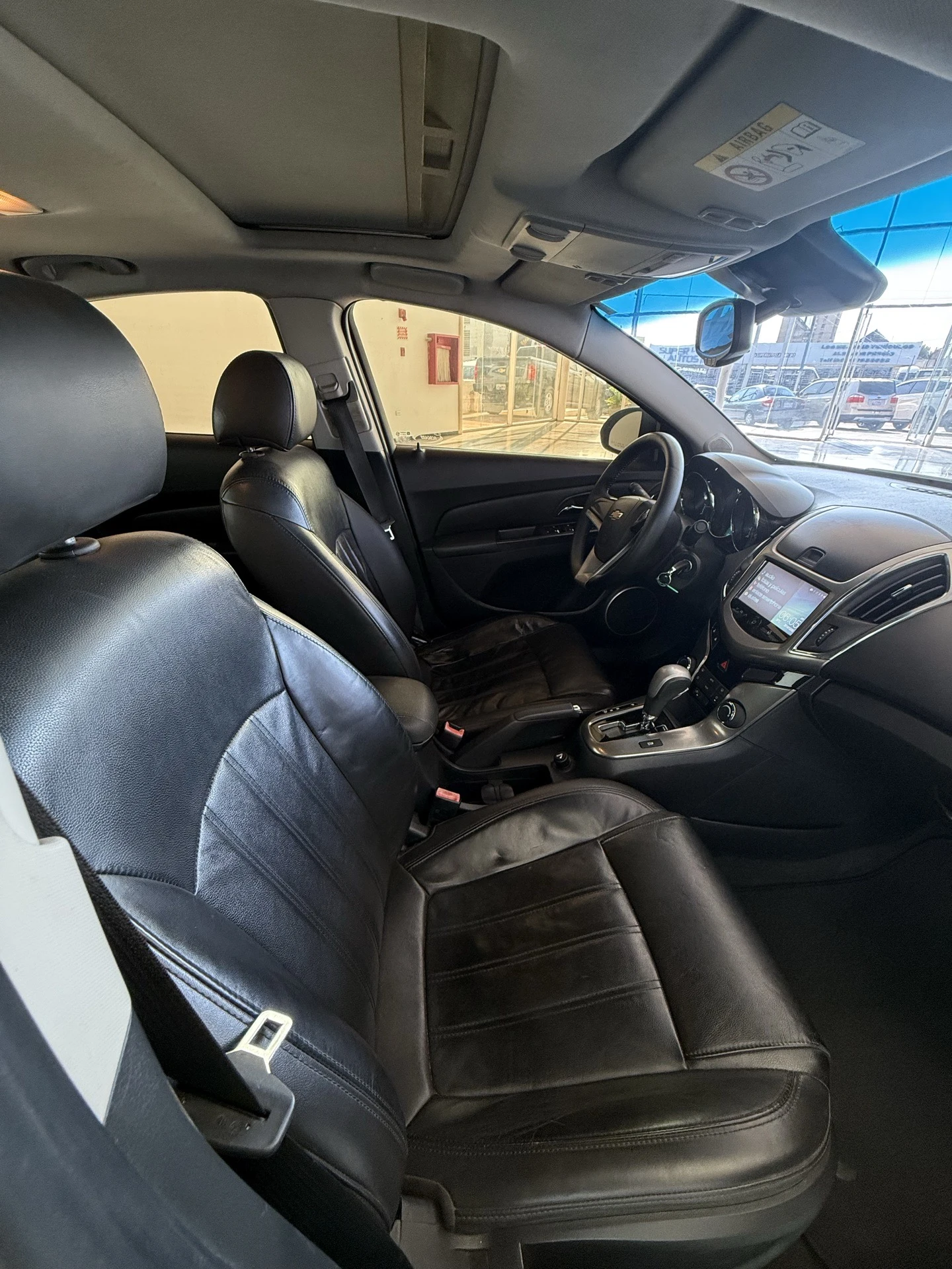 2015 Chevrolet Cruze — photo 11