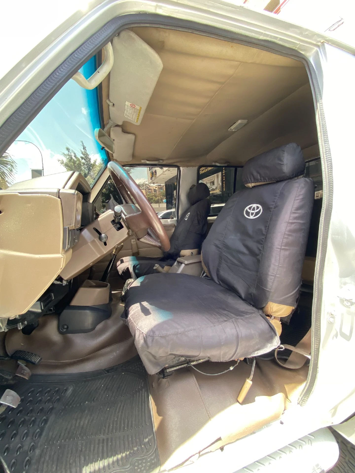 2005 Toyota Macho Machito — photo 9