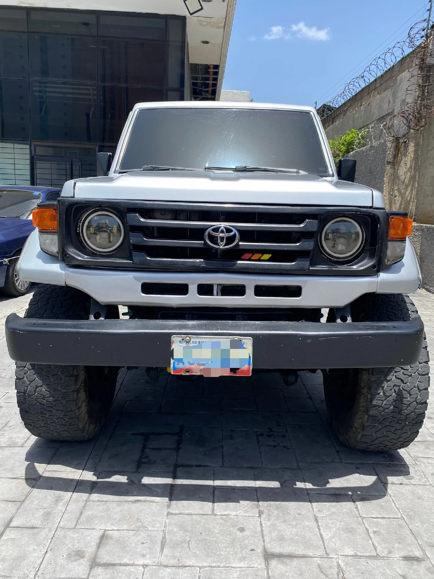 2005 Toyota Macho Machito — photo 15