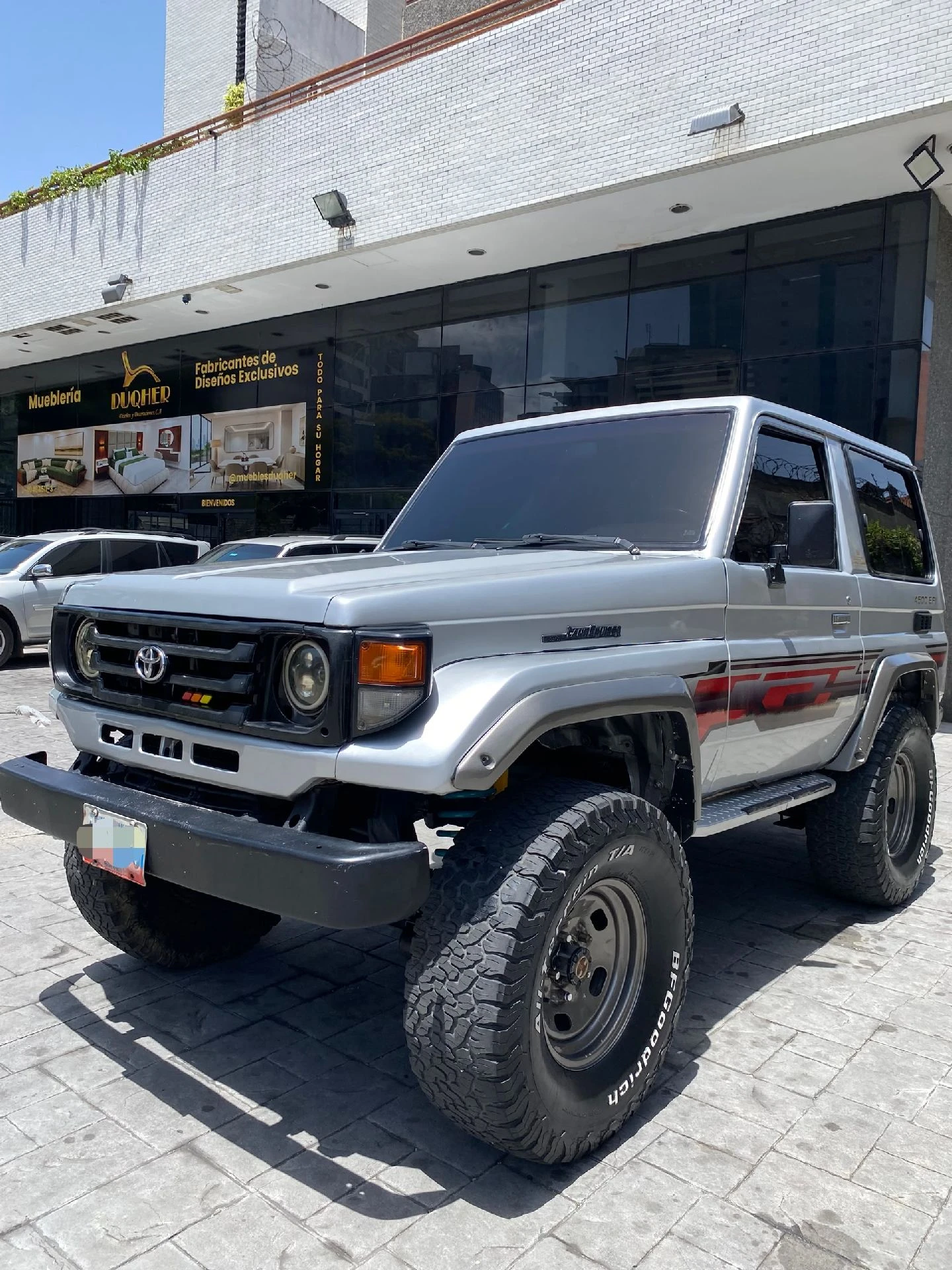 2005 Toyota Macho Machito — photo 17