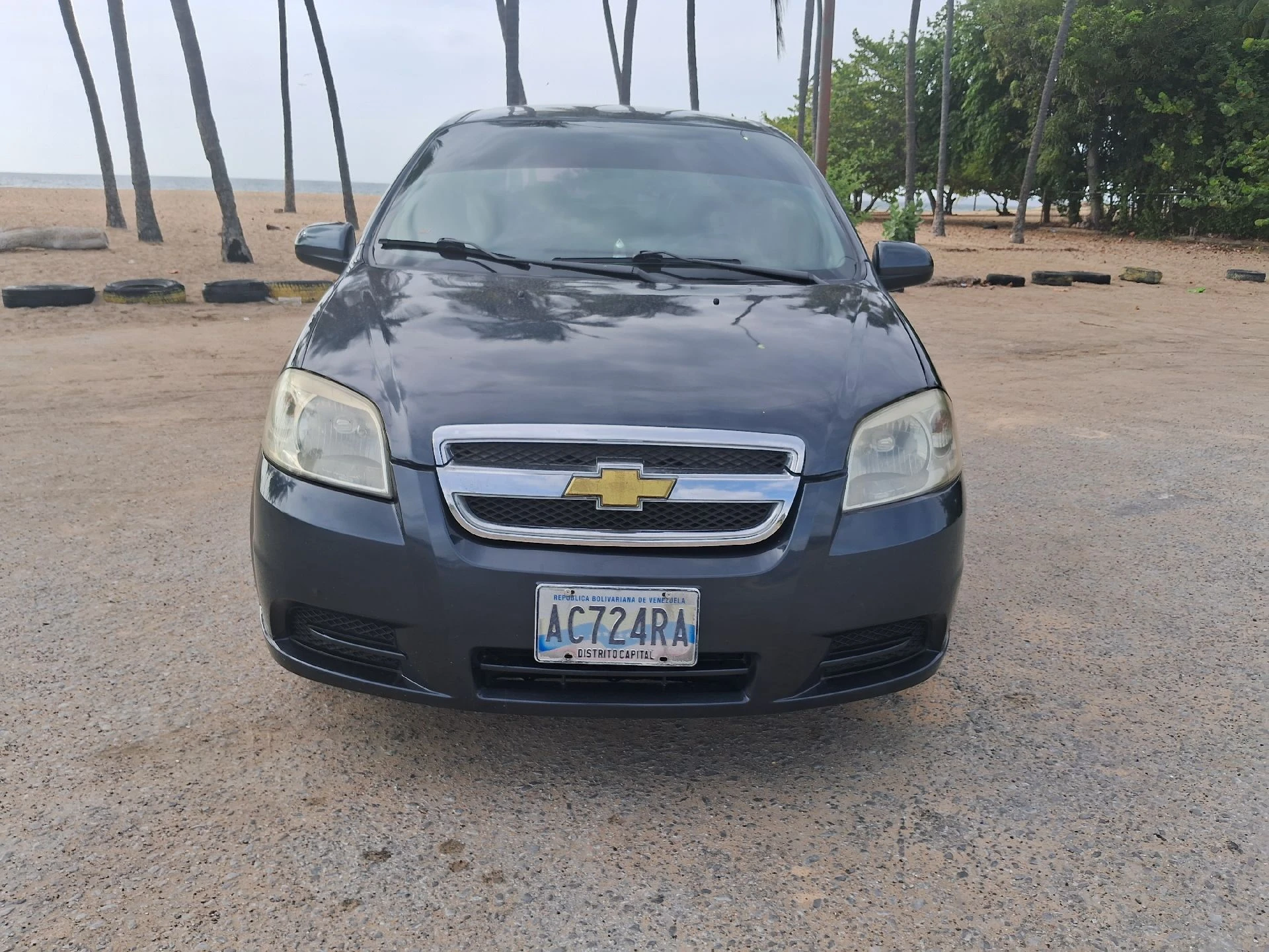 2011 Chevrolet Aveo Lt — photo 2