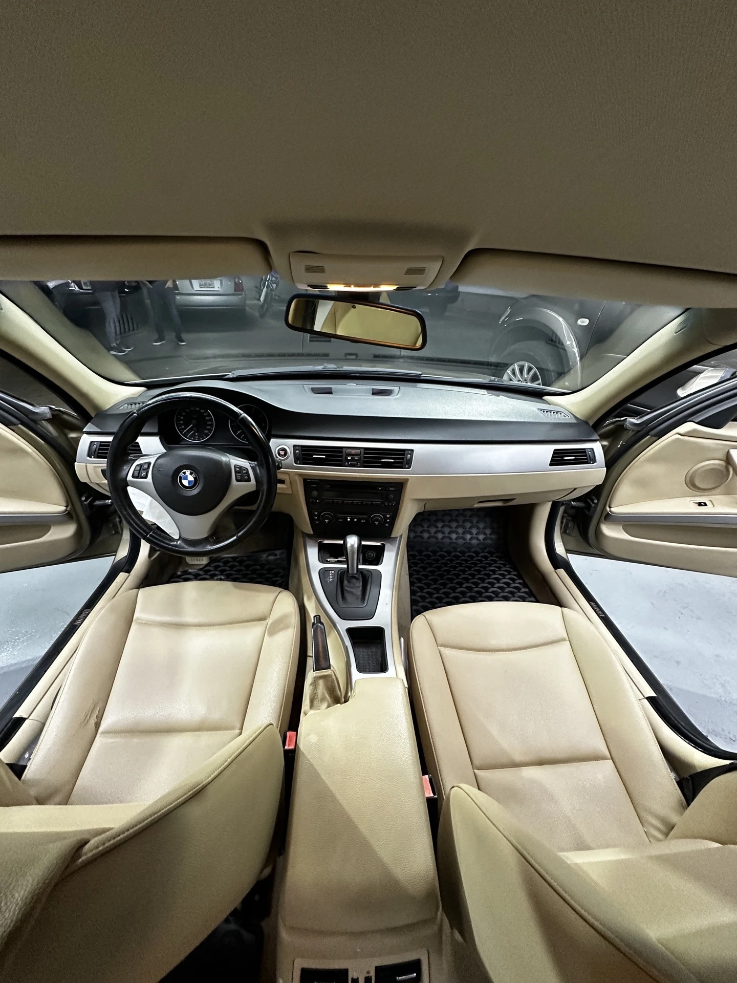 2007 BMW 320i — photo 6