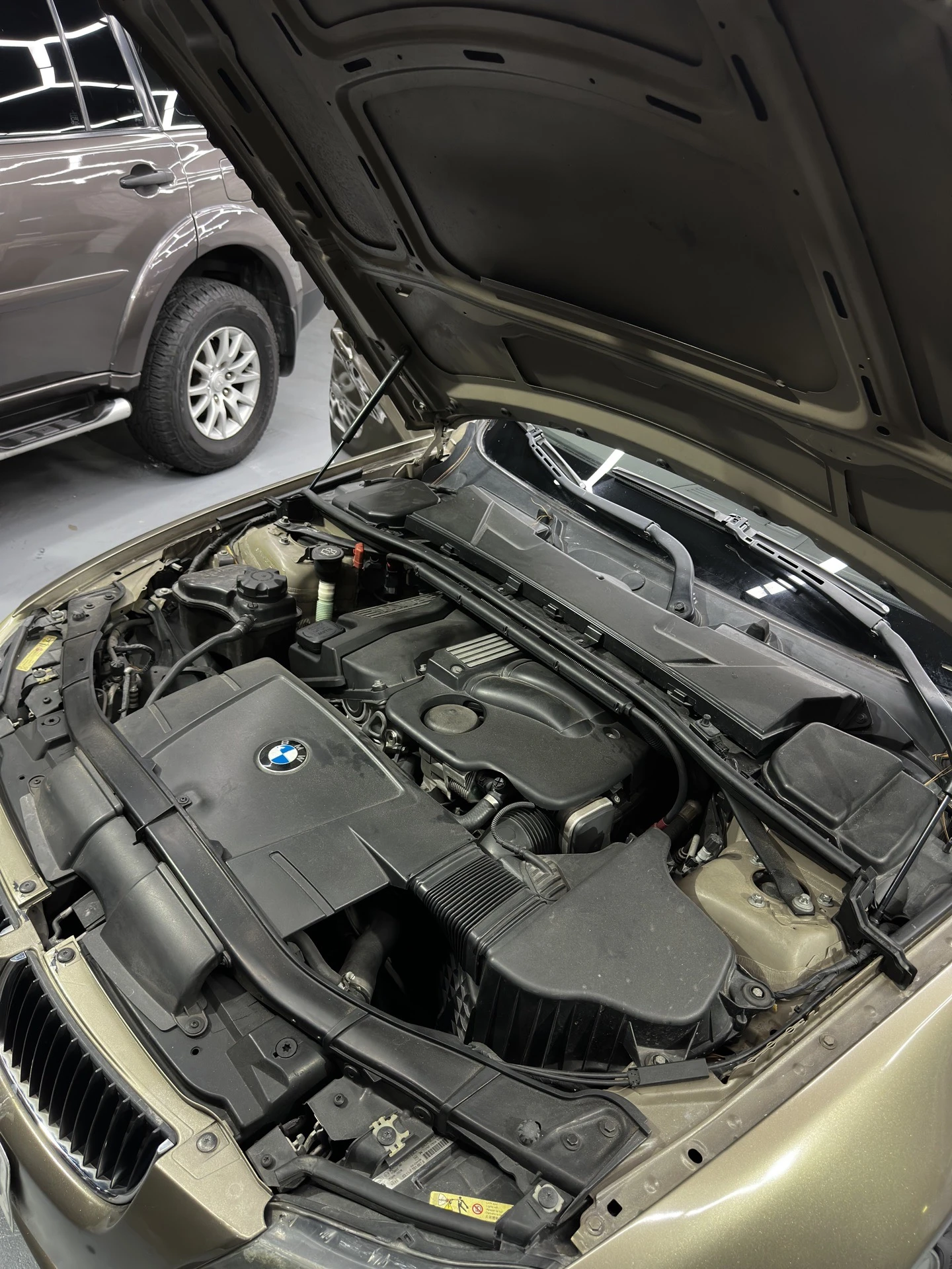 2007 BMW 320i — photo 7