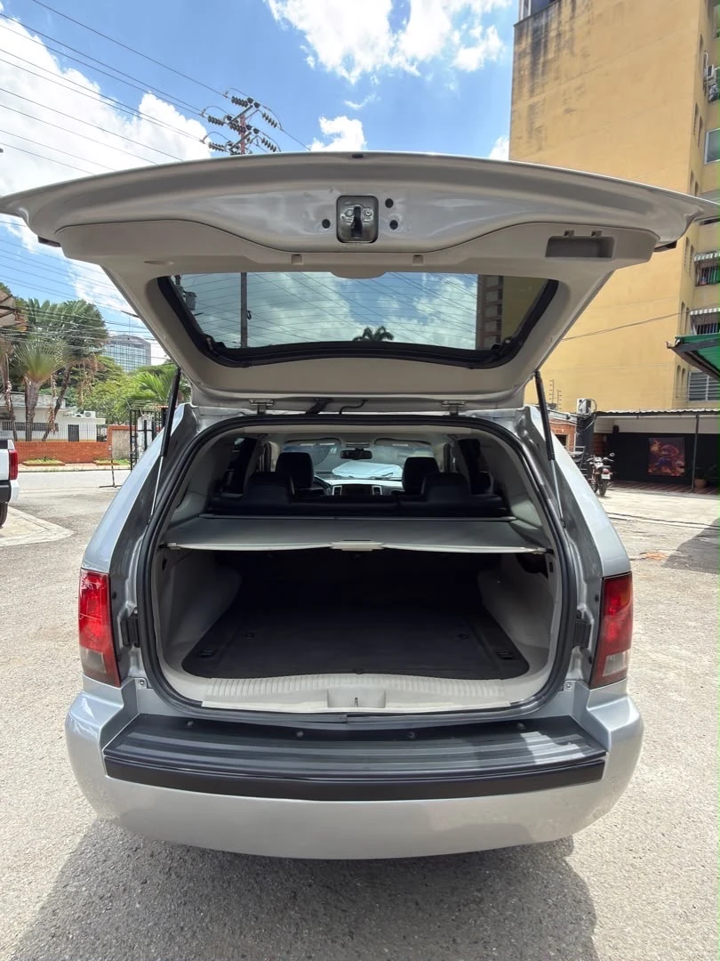 2010 Jeep Grand Cherokee LIMITED — photo 10