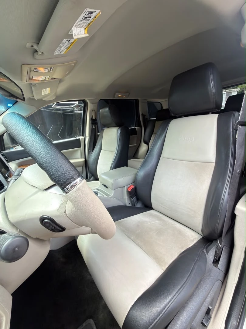 2010 Jeep Grand Cherokee LIMITED — photo 16