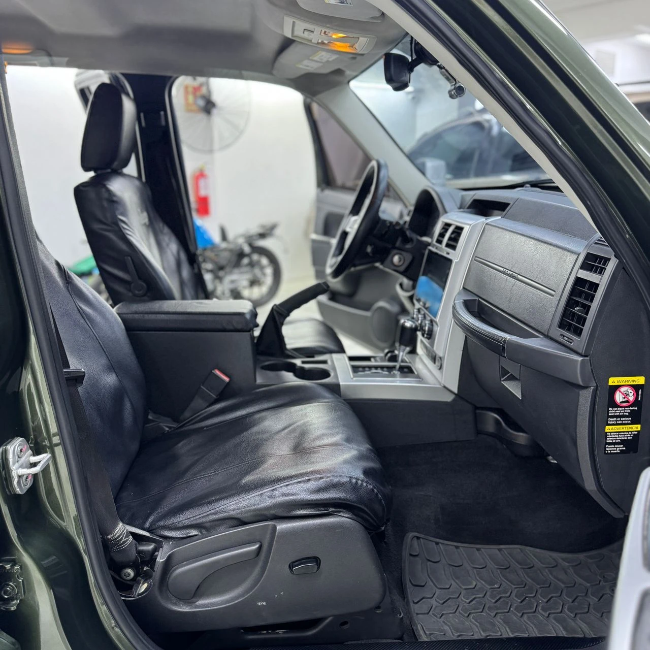 2009 Jeep Liberty KK Limited — photo 5